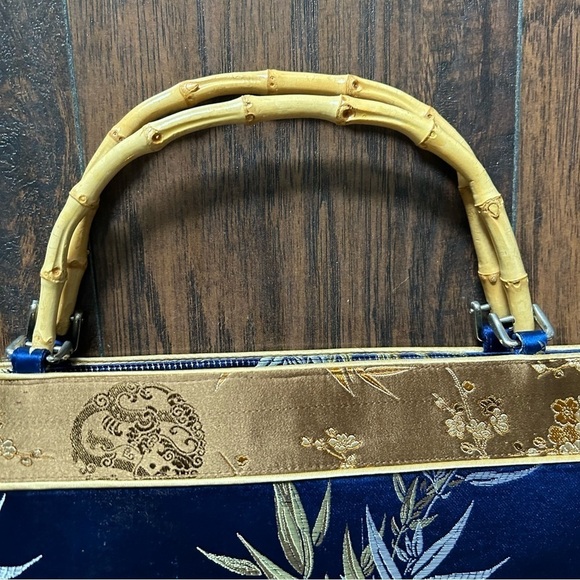 Bamboo Handbag - Picture 2 of 16